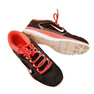 NIKE TRAINER ORANGE/BLACK ATHLETIC SHOES SIZE 8